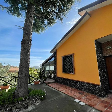 Etna Family Villa เบลปาสโซ ภายนอก รูปภาพ