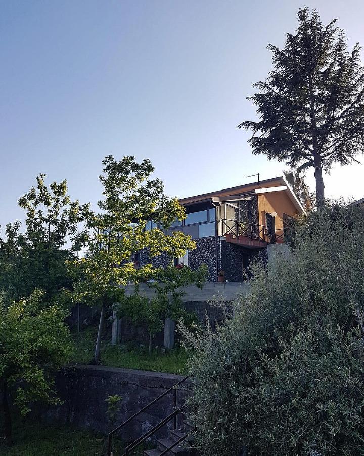 Etna Family Villa เบลปาสโซ ภายนอก รูปภาพ
